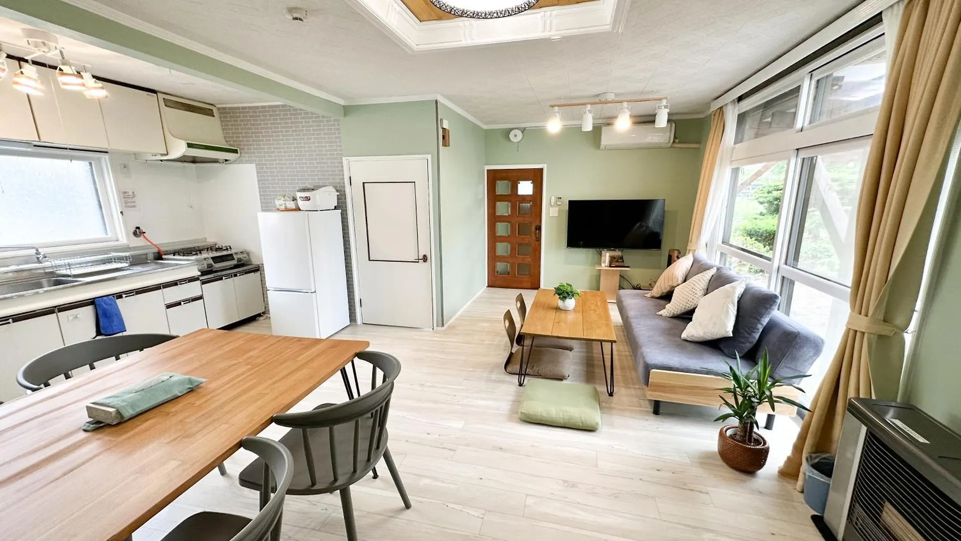 白老町 Renewal Haru'S House Onsen モール温泉付きヴィラ